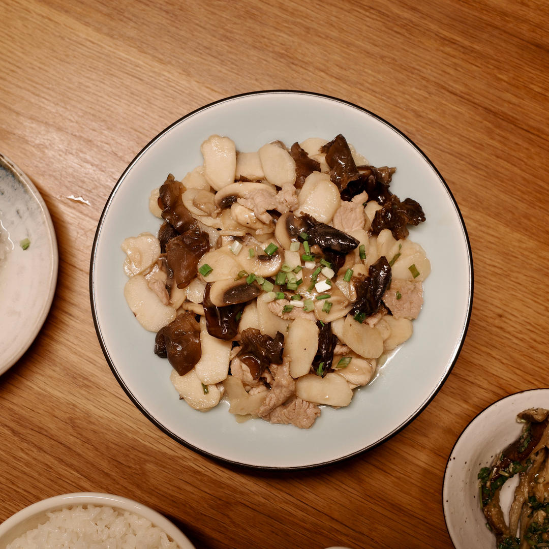 马蹄炒肉片