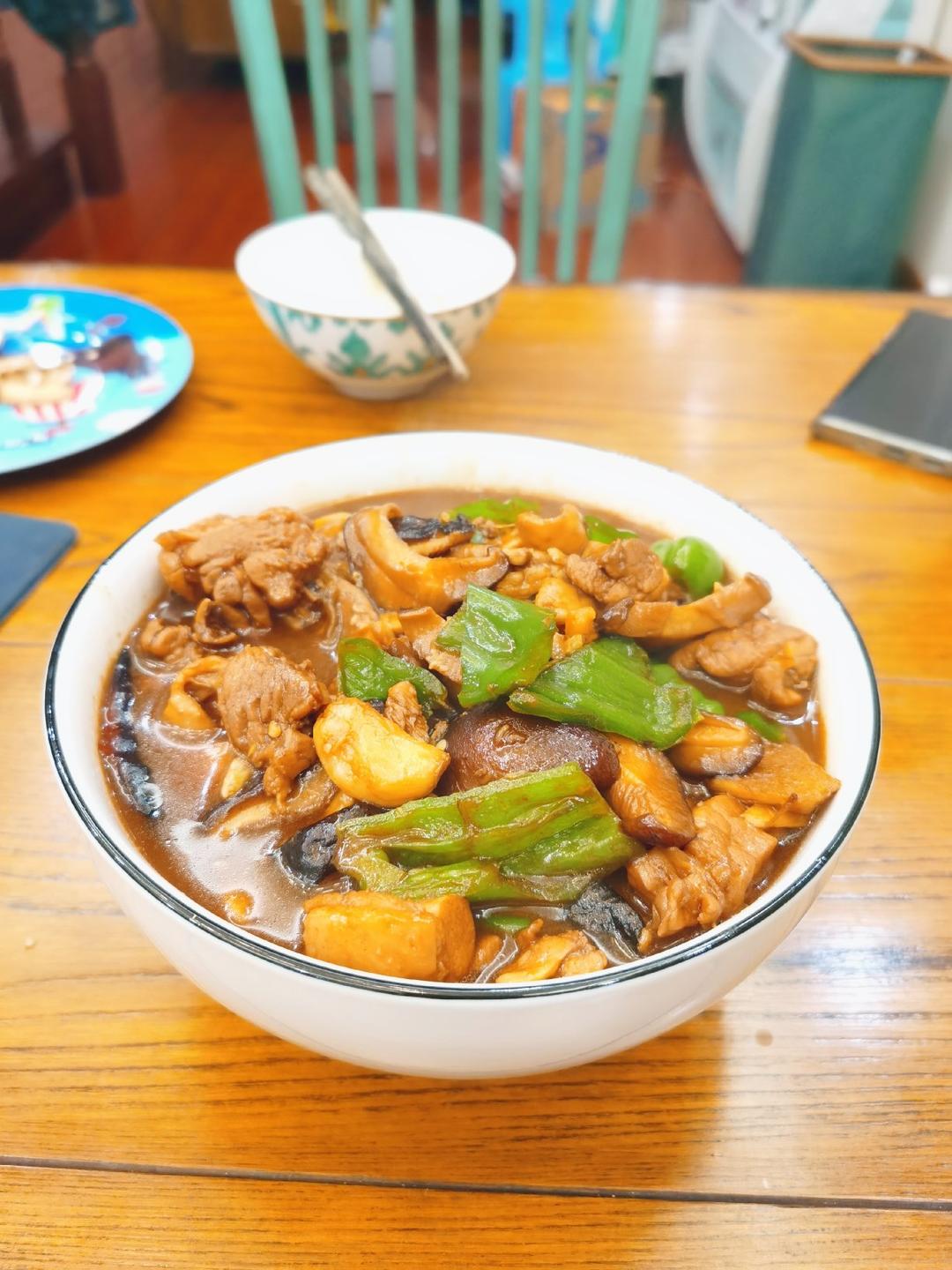 比饭店好吃很多倍的黄焖鸡