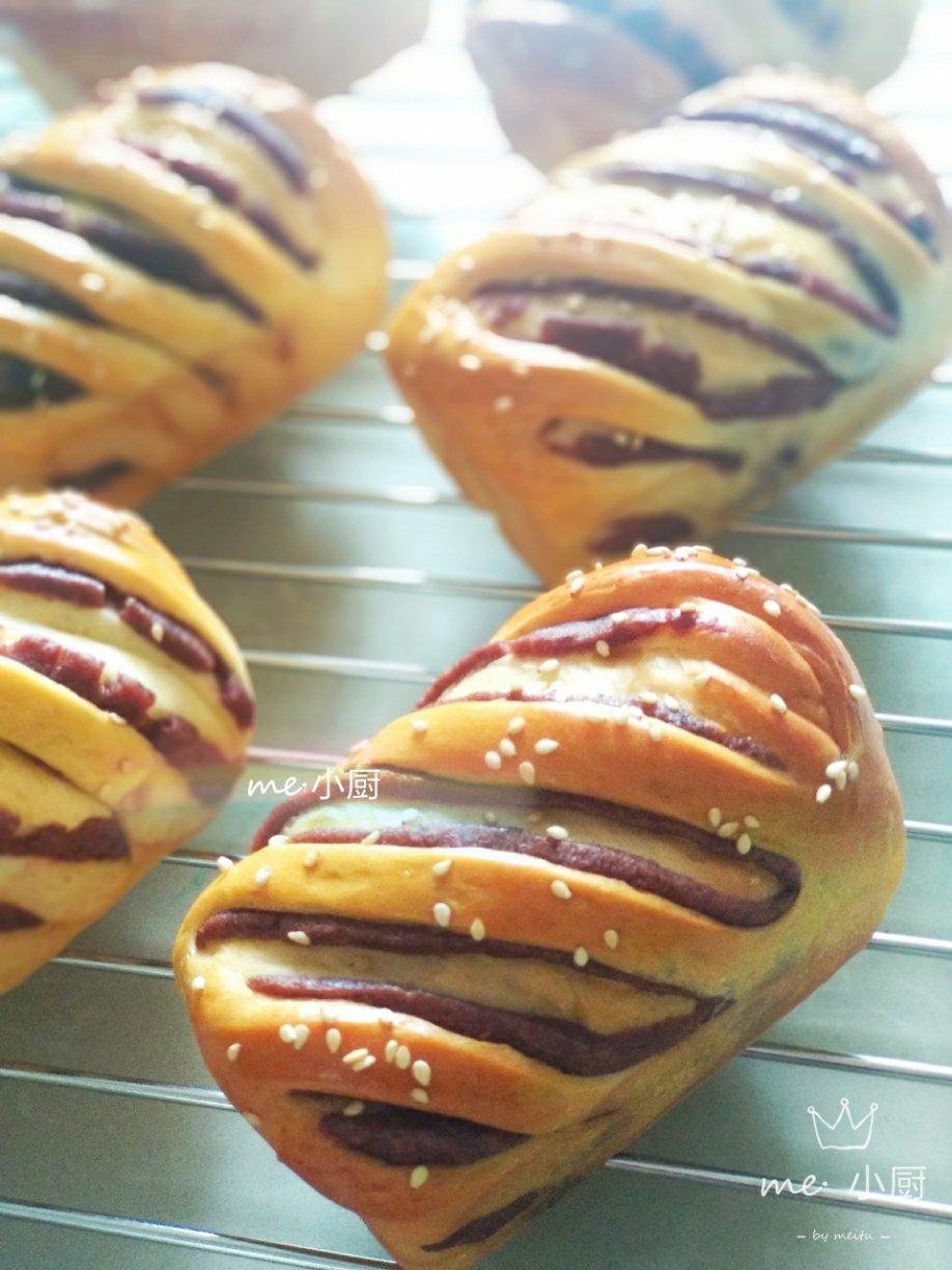 豆沙造型小面包