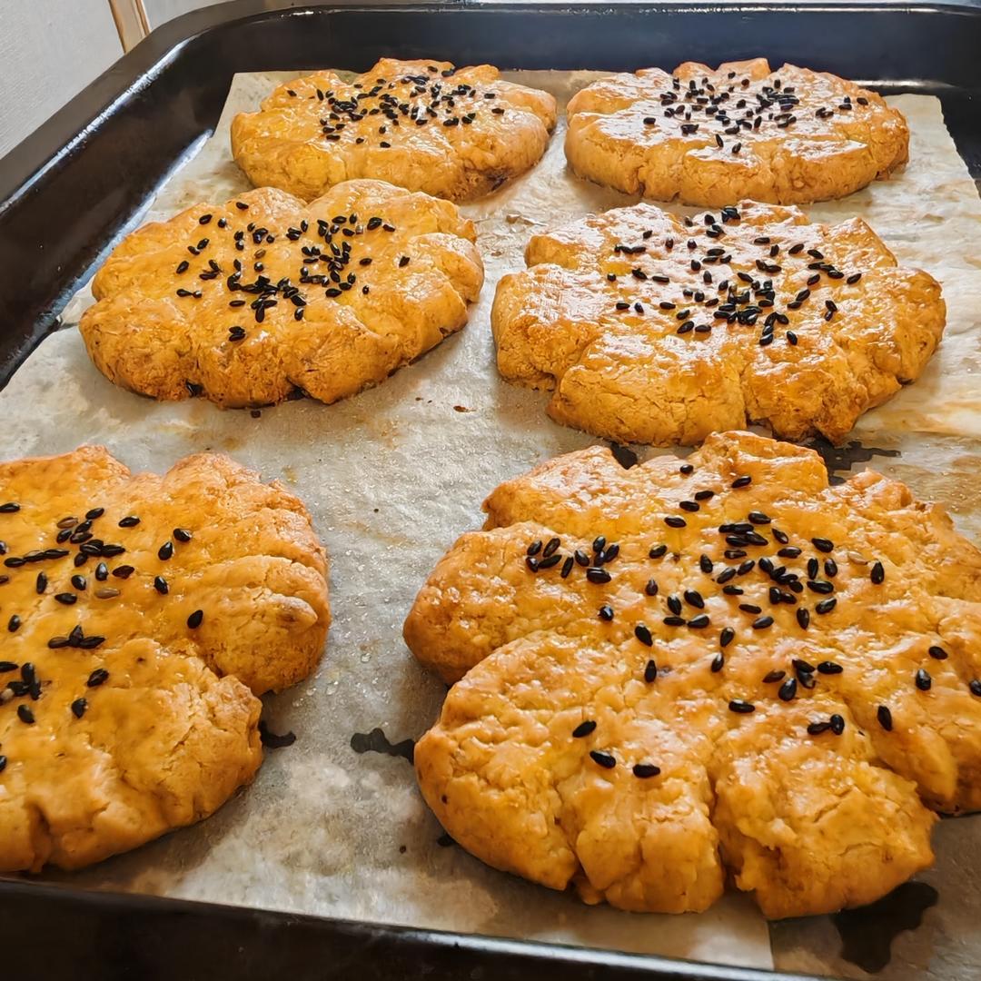 轻轻一按就碎掉的原味桃酥（不输猪油版）