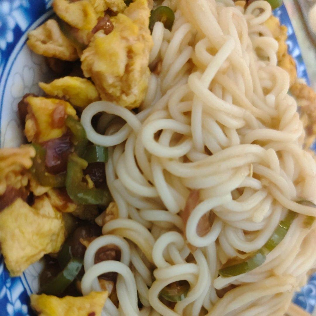 儿童版鸡蛋炸酱面/黄酱/黄豆酱