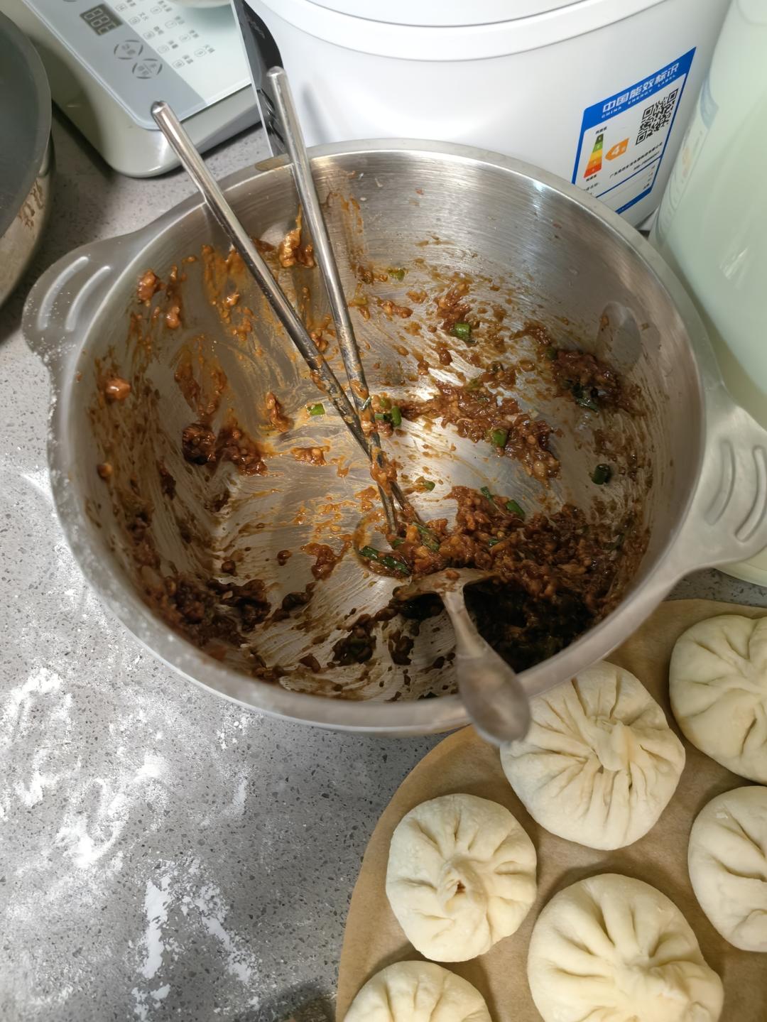 小笼包（秒杀市面上小笼包店的做法）