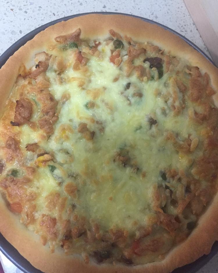 黑椒鸡肉蔬菜披萨