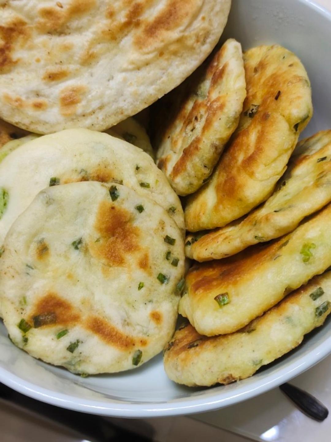 发面椒香葱花饼（超级宣软）
