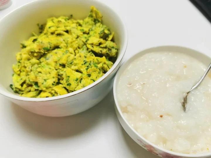 用青菜做的菜脯蛋