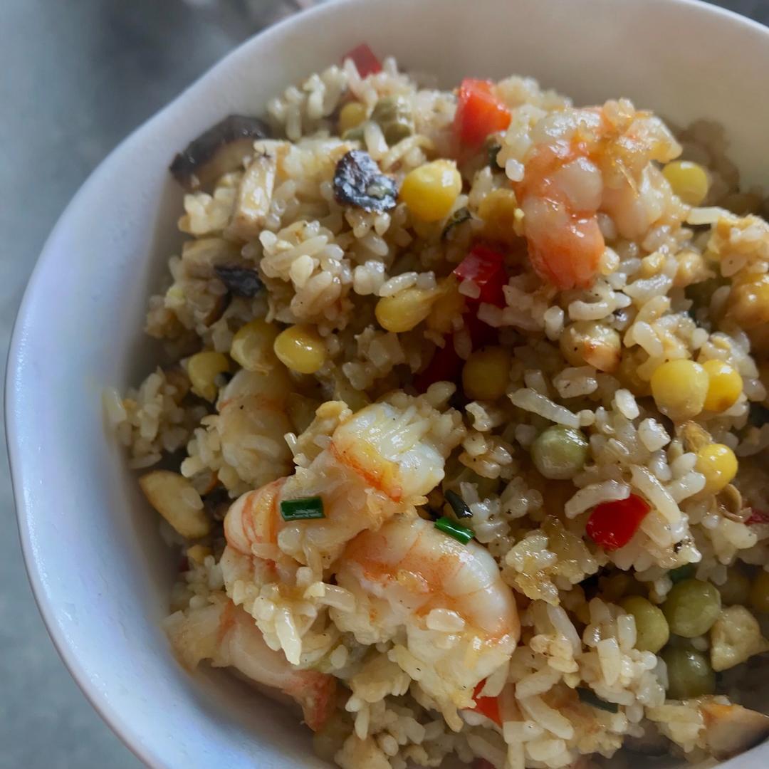 黄金虾仁炒饭