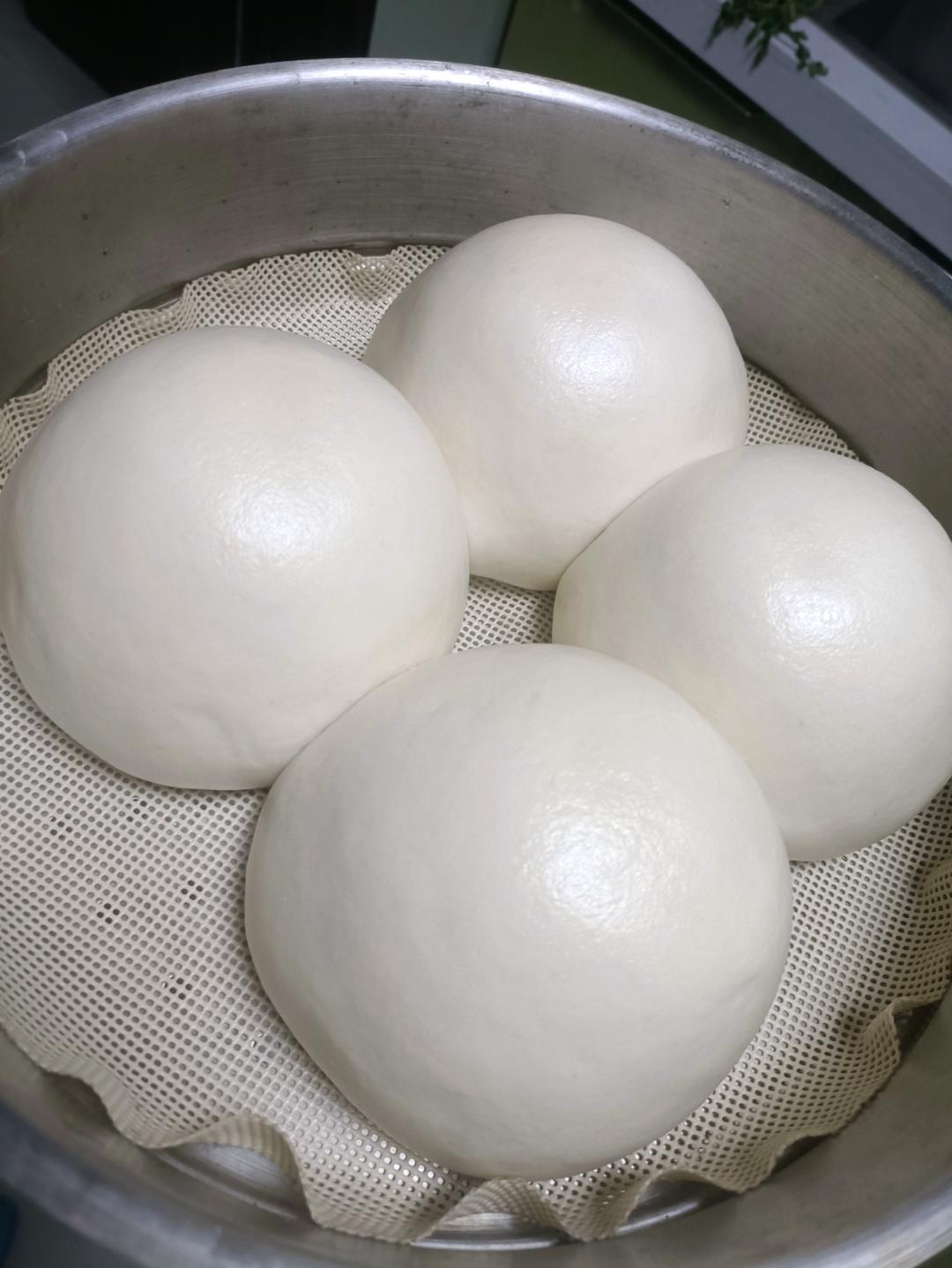 新手做馒头也能100%成功——附上非常详细的视频步骤（一次发酵法）