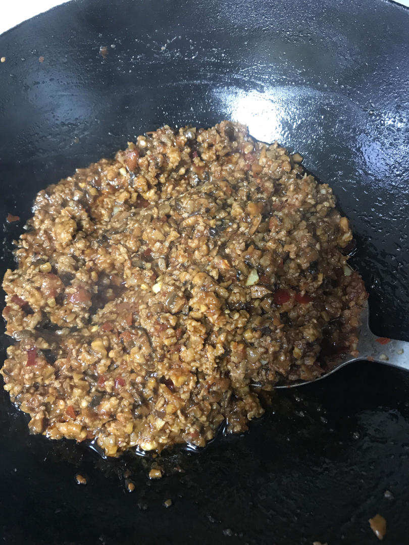 万能香菇肉酱下饭酱，香菇肉酱面，香菇肉酱盖饭