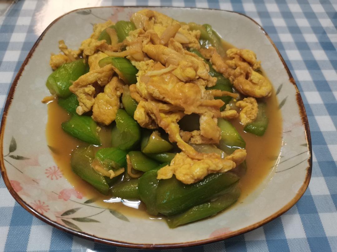 丝瓜炒蛋