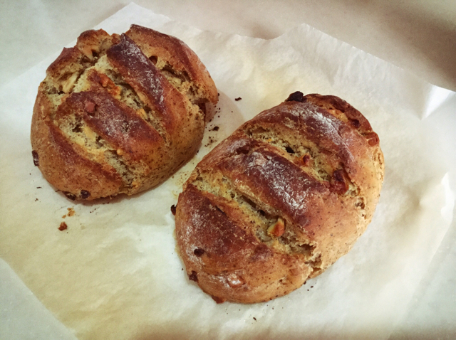 果料满满-红茶蔓越莓核桃面包