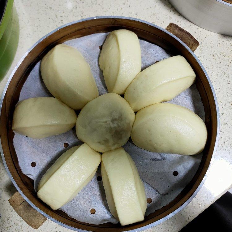 一发奶香小馒头，口感特别好！
