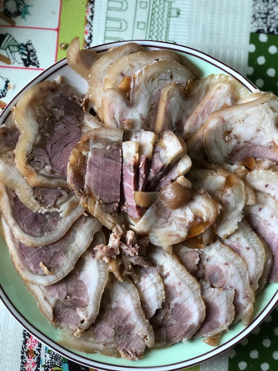冰花肘子