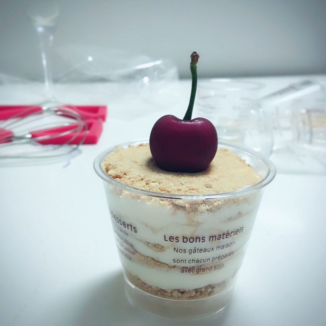 手机用户3083_a2hn做的木糠杯