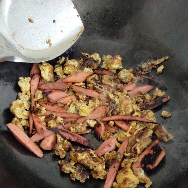 青椒火腿炒鸡蛋
