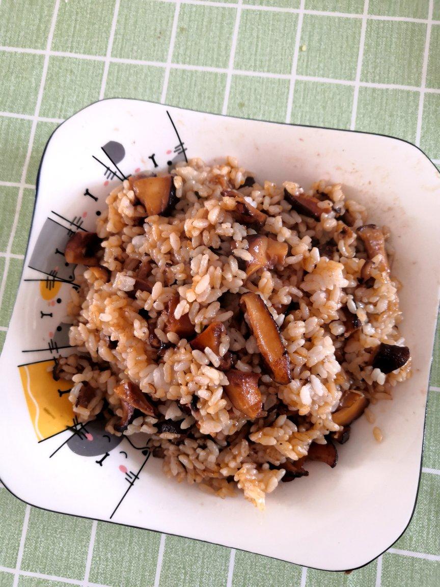 香菇油饭