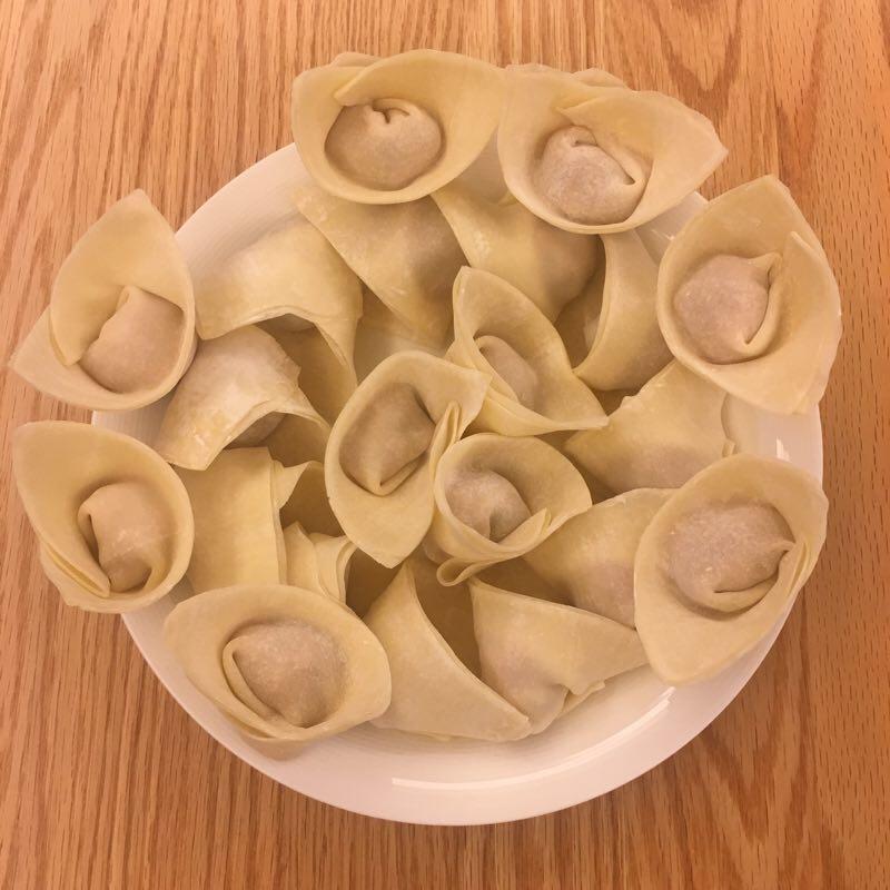 元宝馄饨的包法