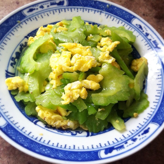 苦瓜炒蛋