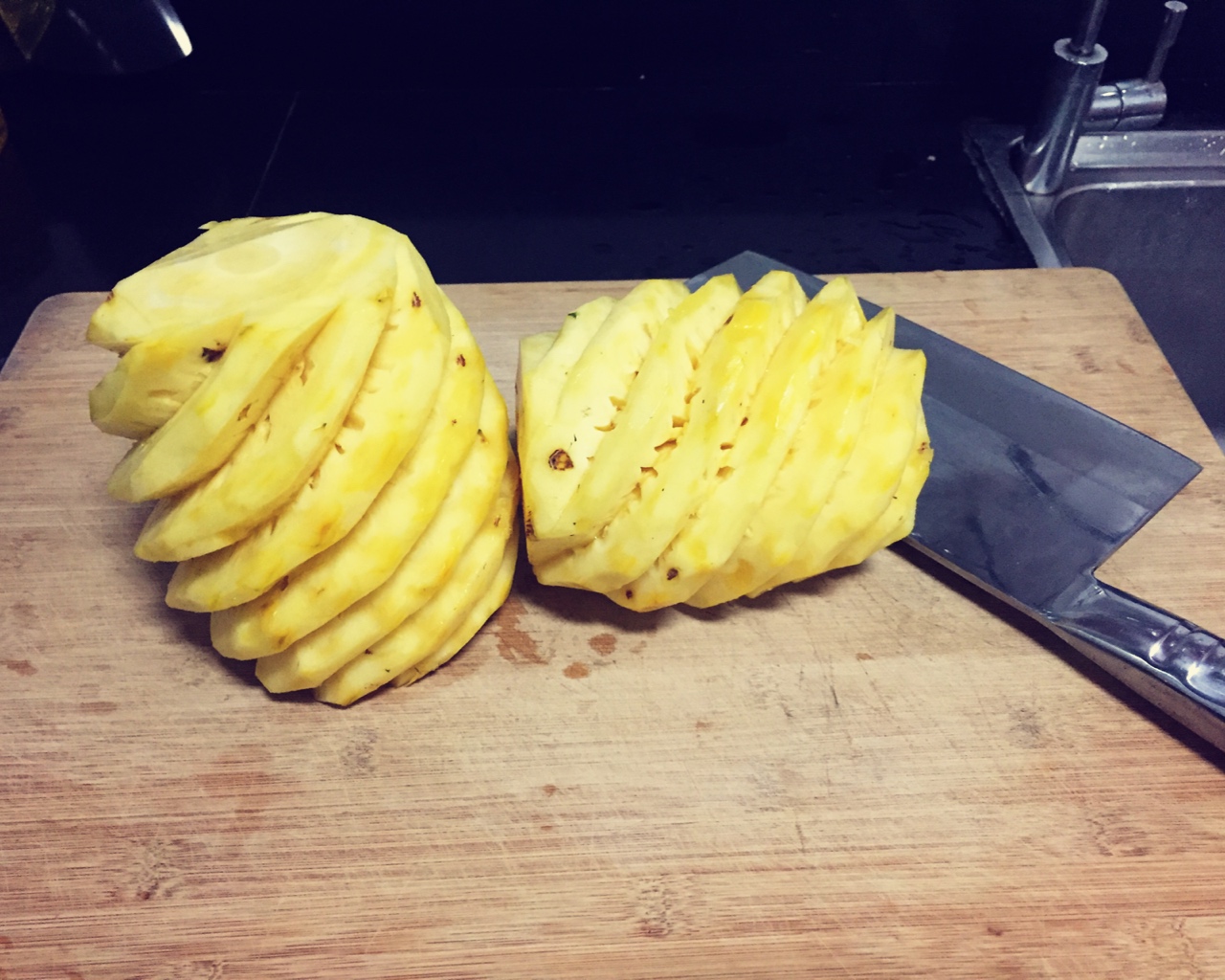 自制菠萝干的做法 步骤1