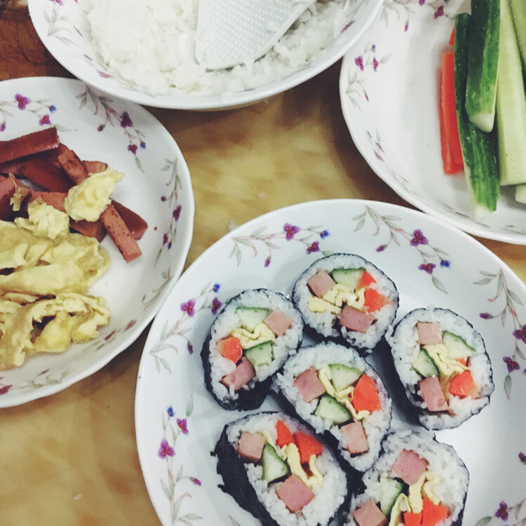 紫菜包饭