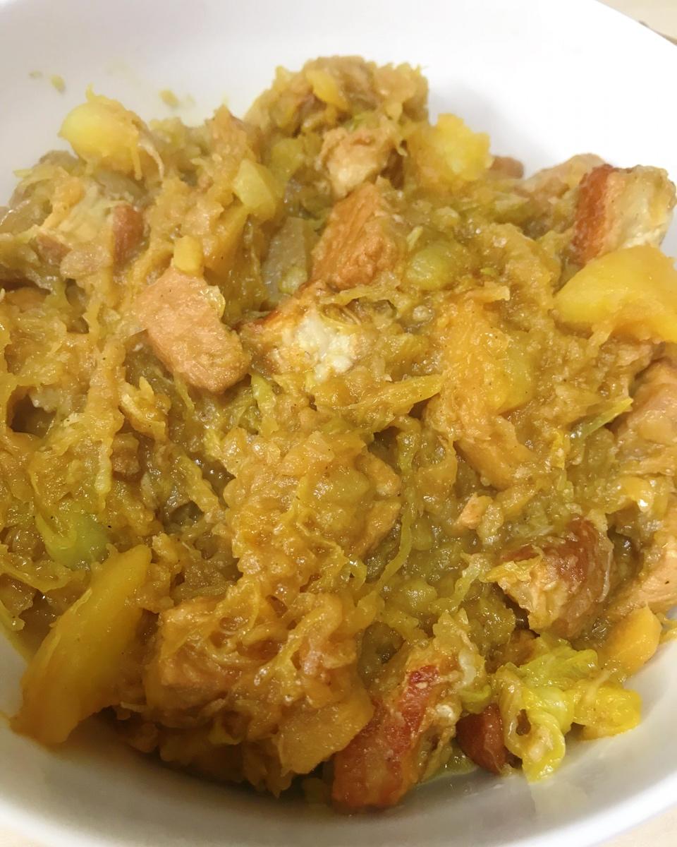 南妹妹小朋友做的内蒙古猪肉烩酸菜