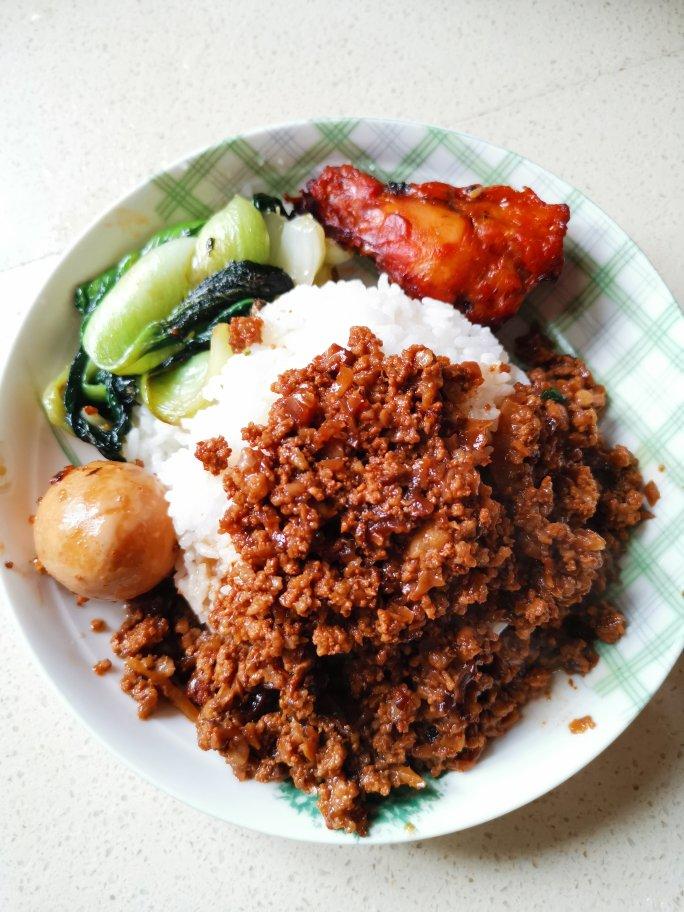 在家也能做的卤肉饭