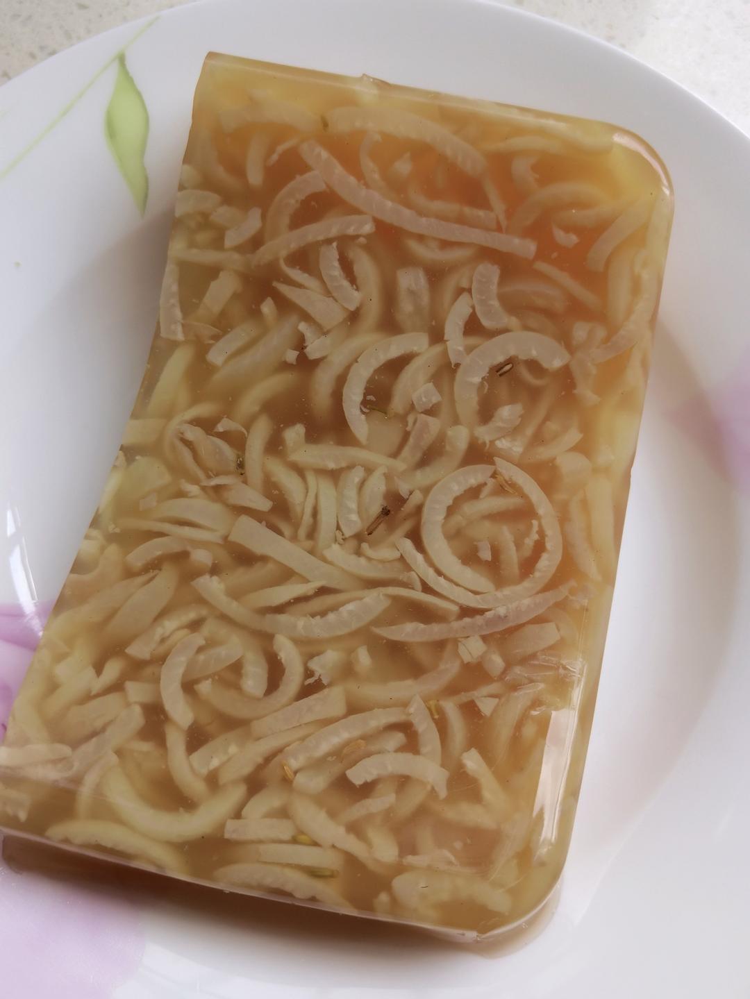 水晶肉皮冻