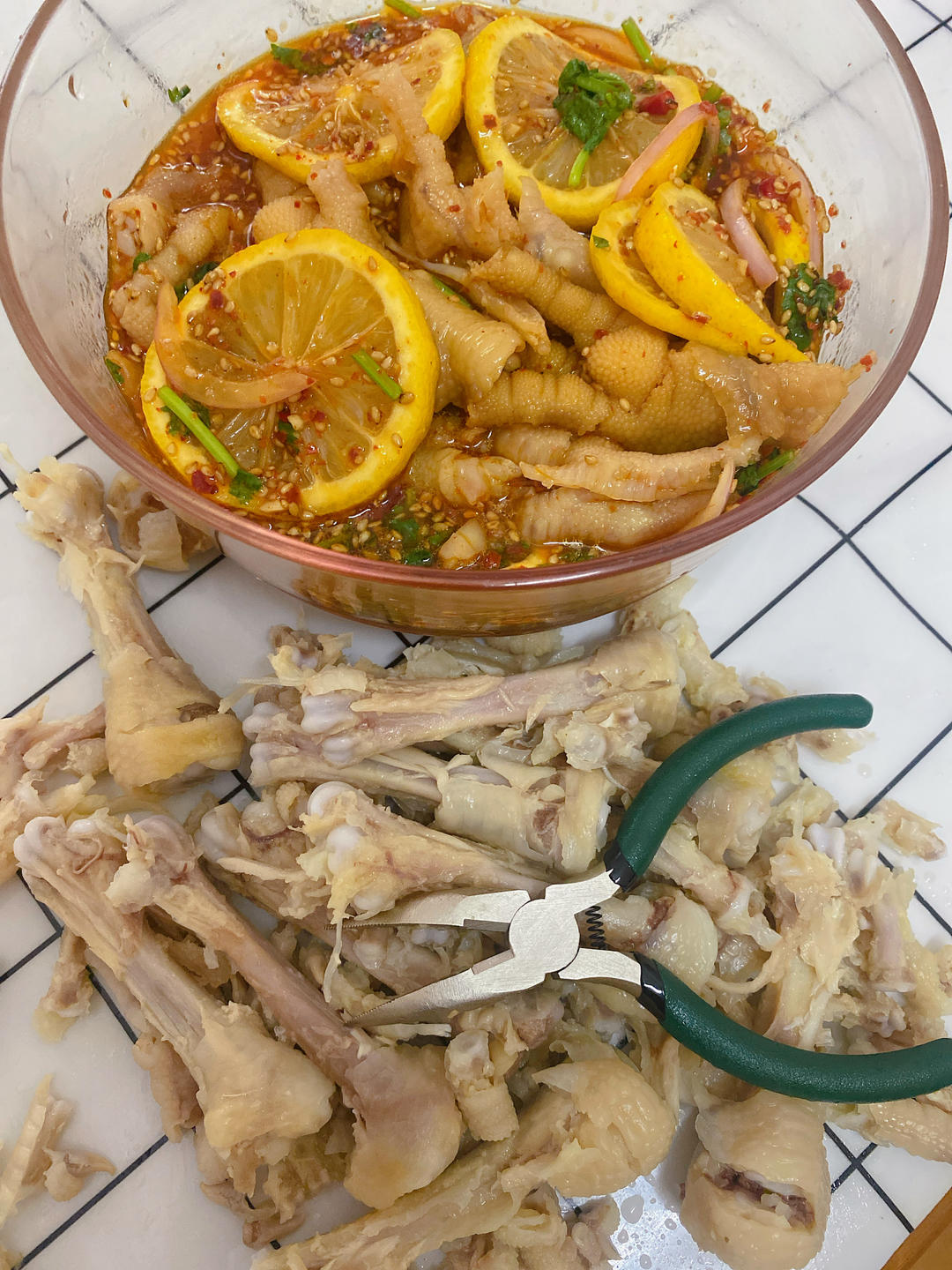 好吃到原地出摊｜柠檬酸辣无骨鸡爪