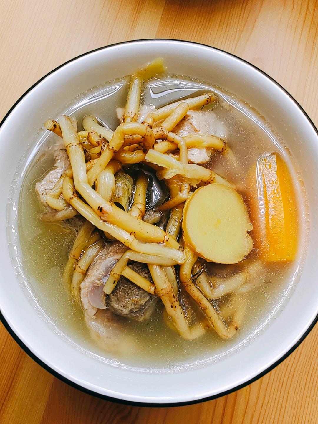 鱼腥草折耳根炖排骨的全部作品