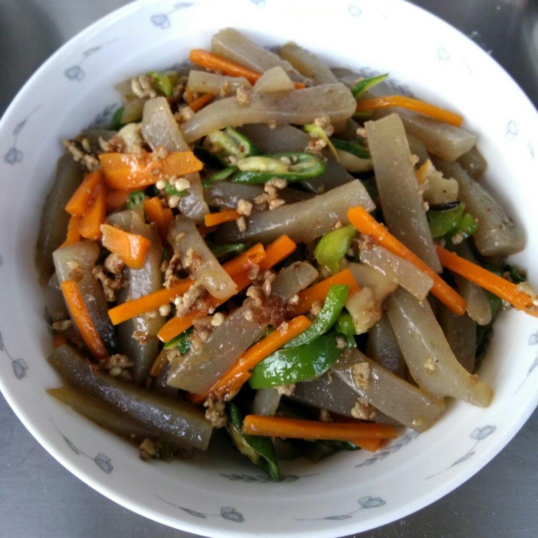 秋葵炒魔芋豆腐