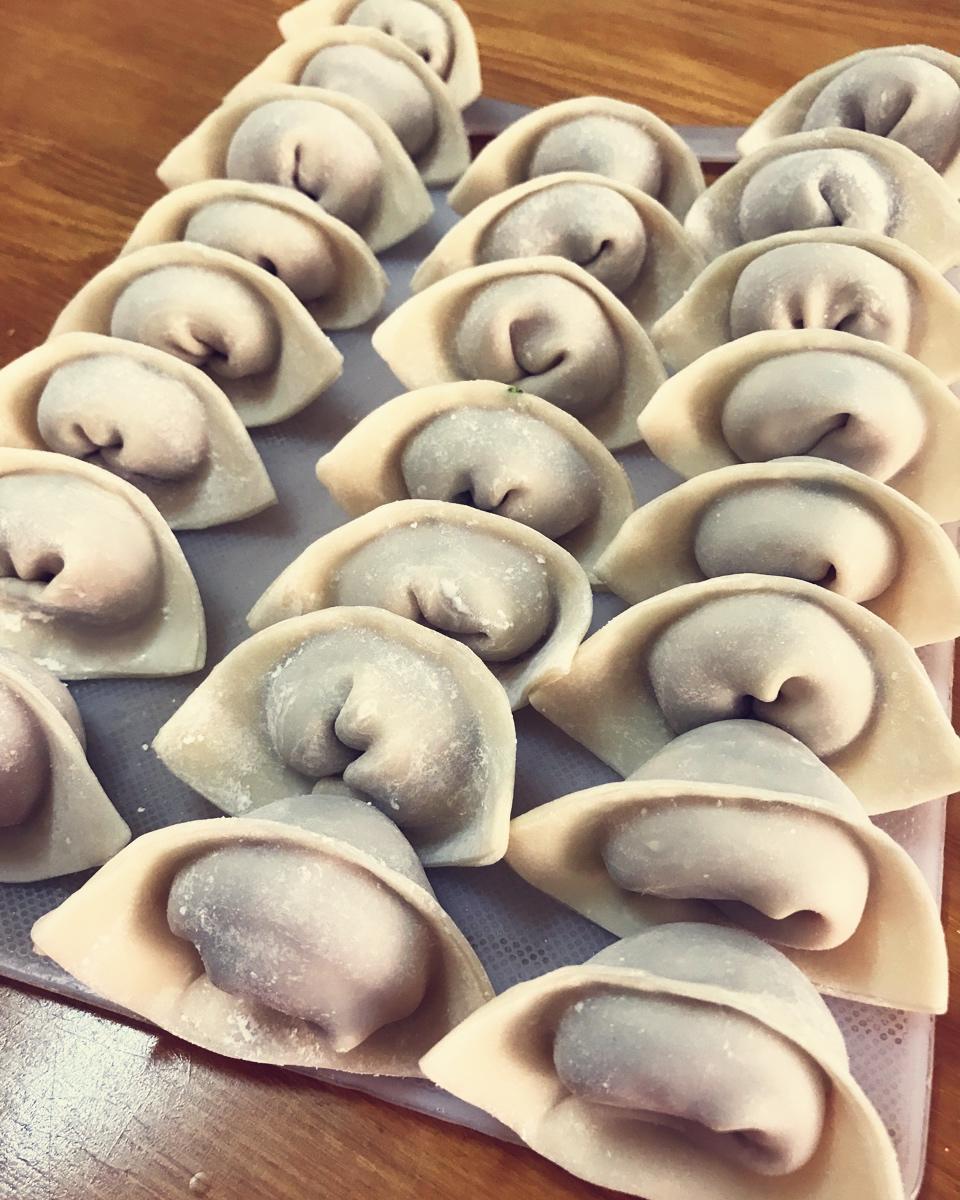 元宝馄饨的包法