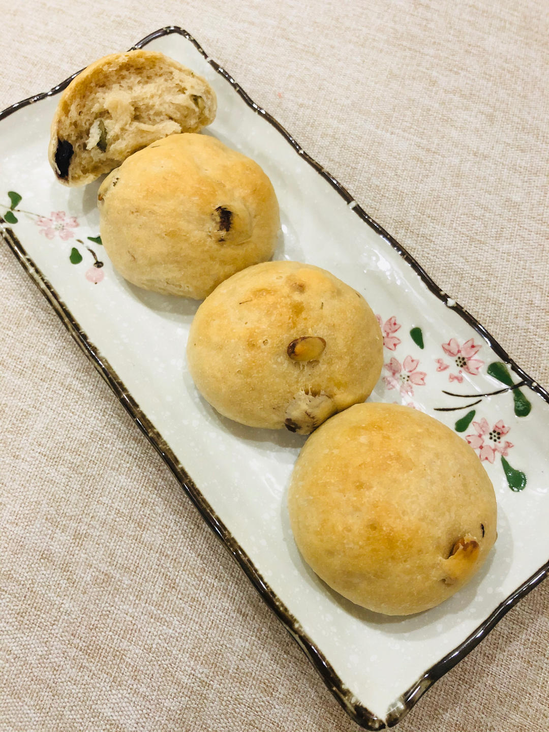 纯素美食｜果仁小面包