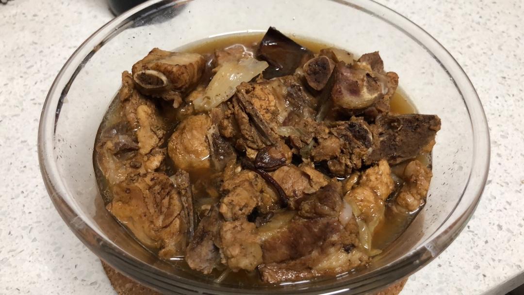 电饭煲焖排骨