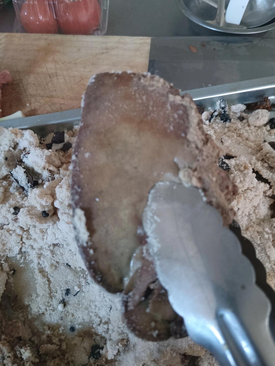厨师长教你：“盐焗猪肝”的家常做法，干香浓厚，好吃没腥味