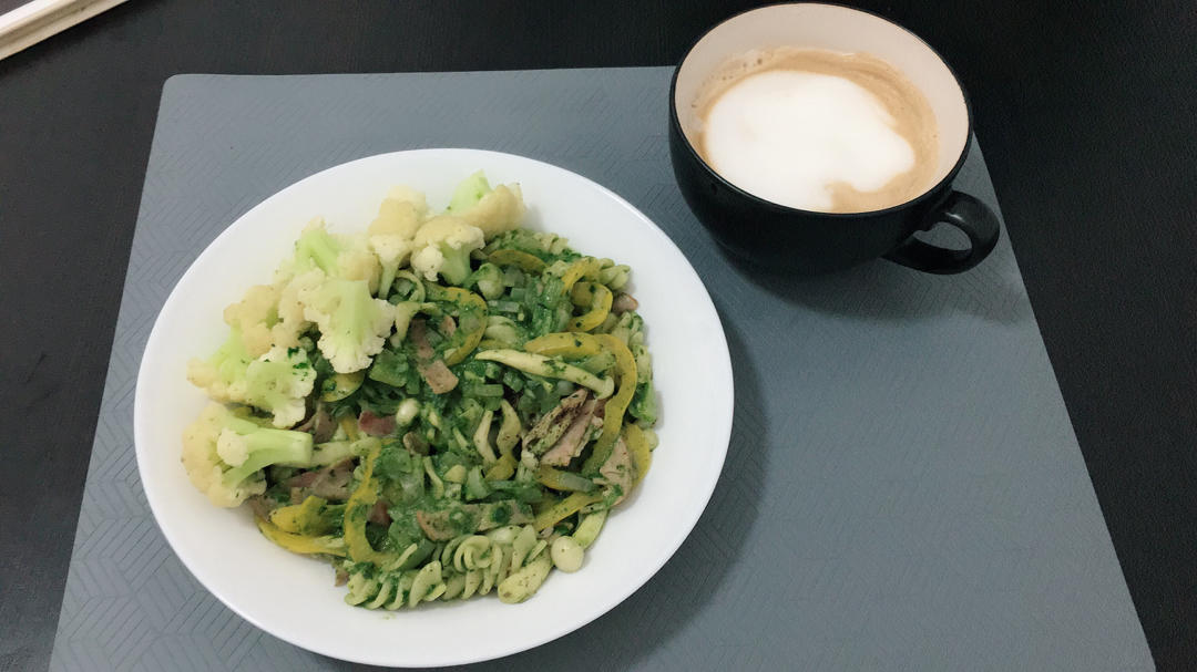 健康低卡吃意面——菠菜意大利面