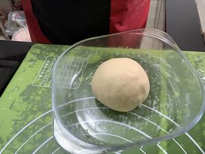 豆沙面包（手揉15分钟出膜）的做法 步骤9