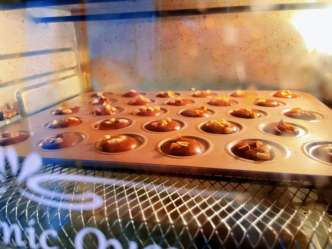 坚果仁巧克力脆脆