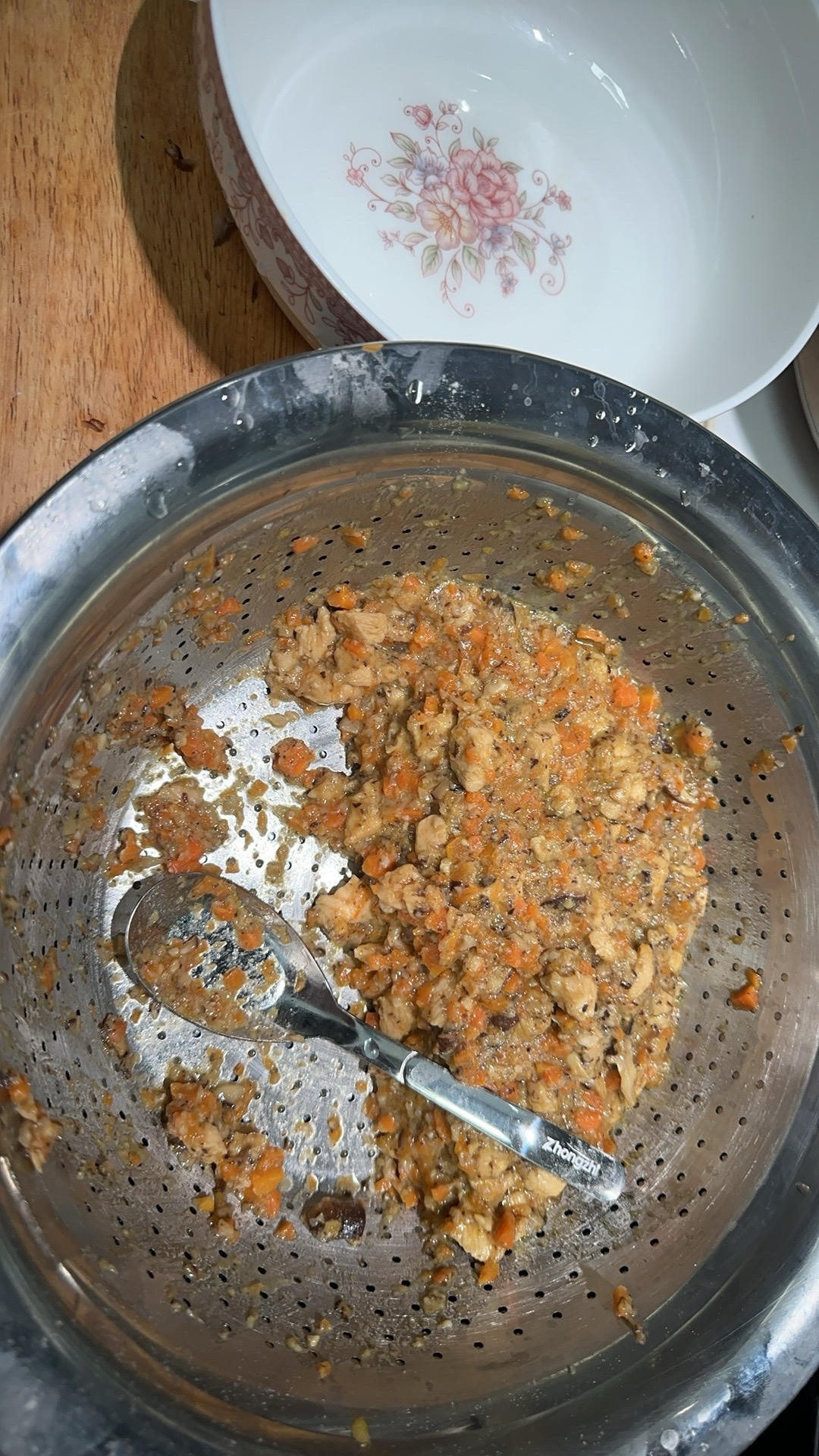 适合减肥吃的全麦鸡肉包子！低脂低卡