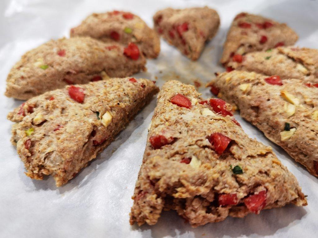 ffnn做的无油快手全麦椒盐香葱咸味司康healthysnacks