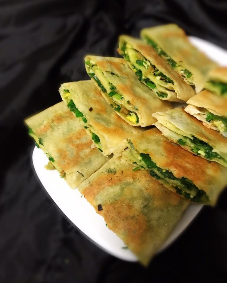 智妈小厨做的韭菜煎饼盒子