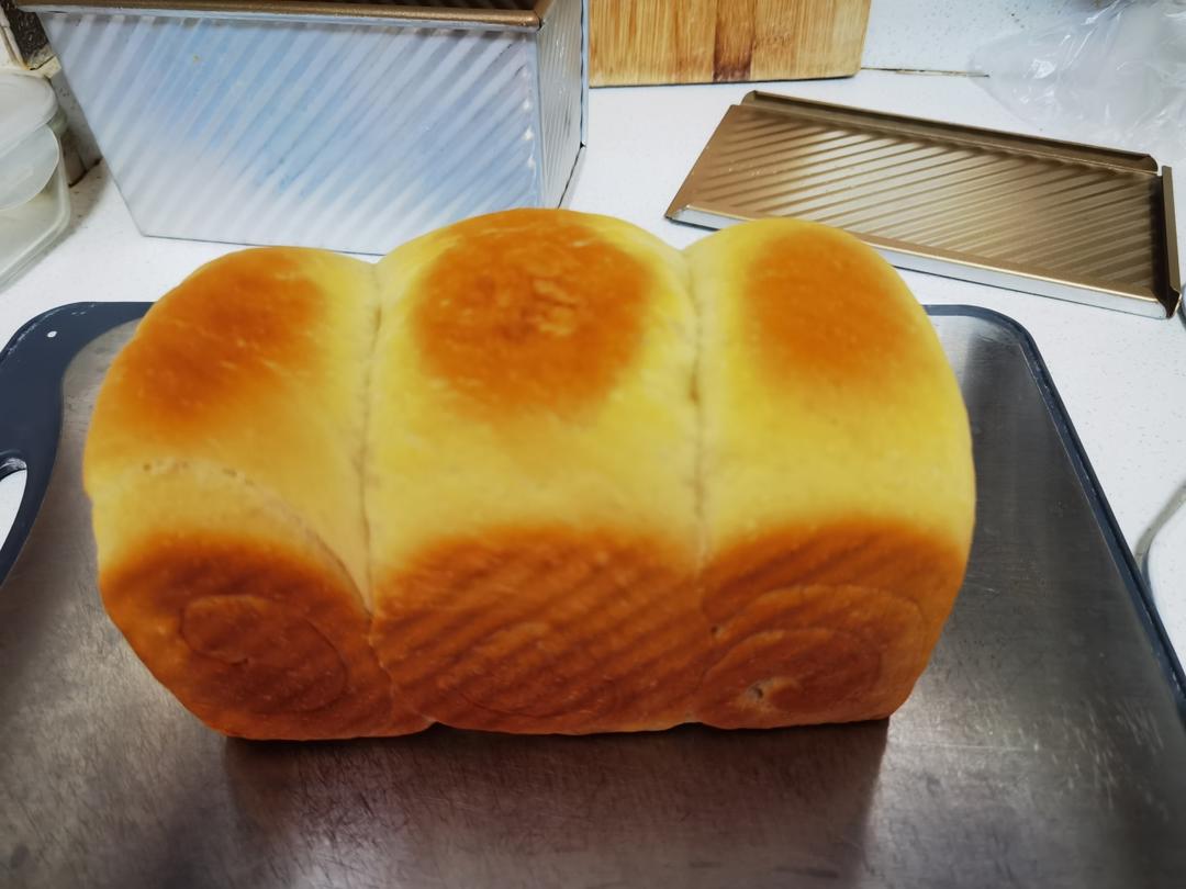 基础款牛奶吐司（拍了详细的制作过程）