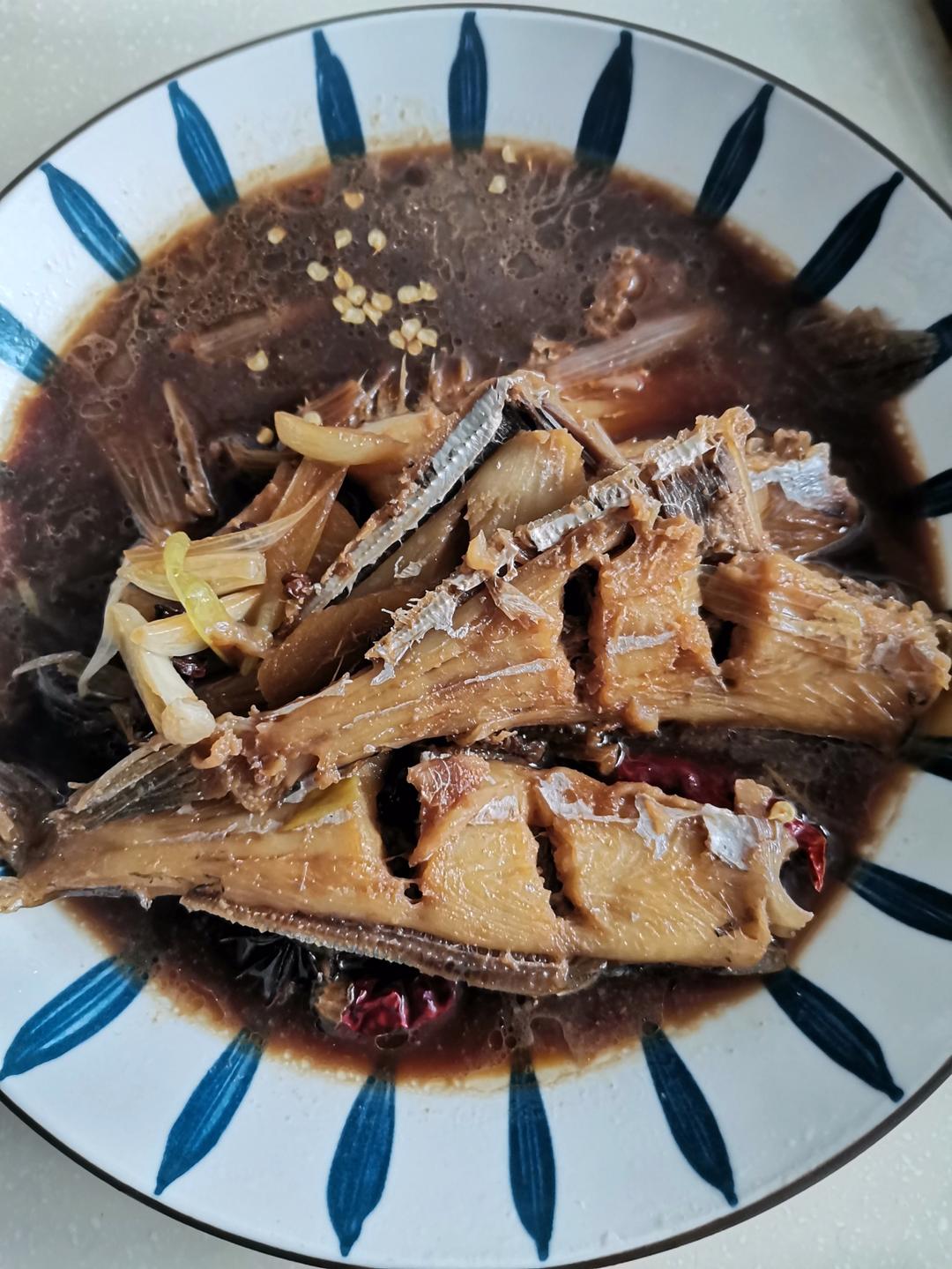 红烧扒皮鱼