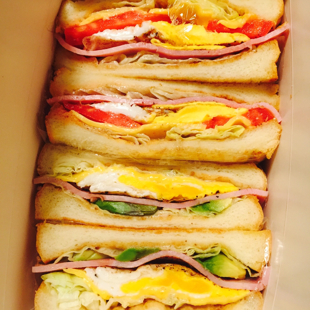 火腿芝士蛋三文治