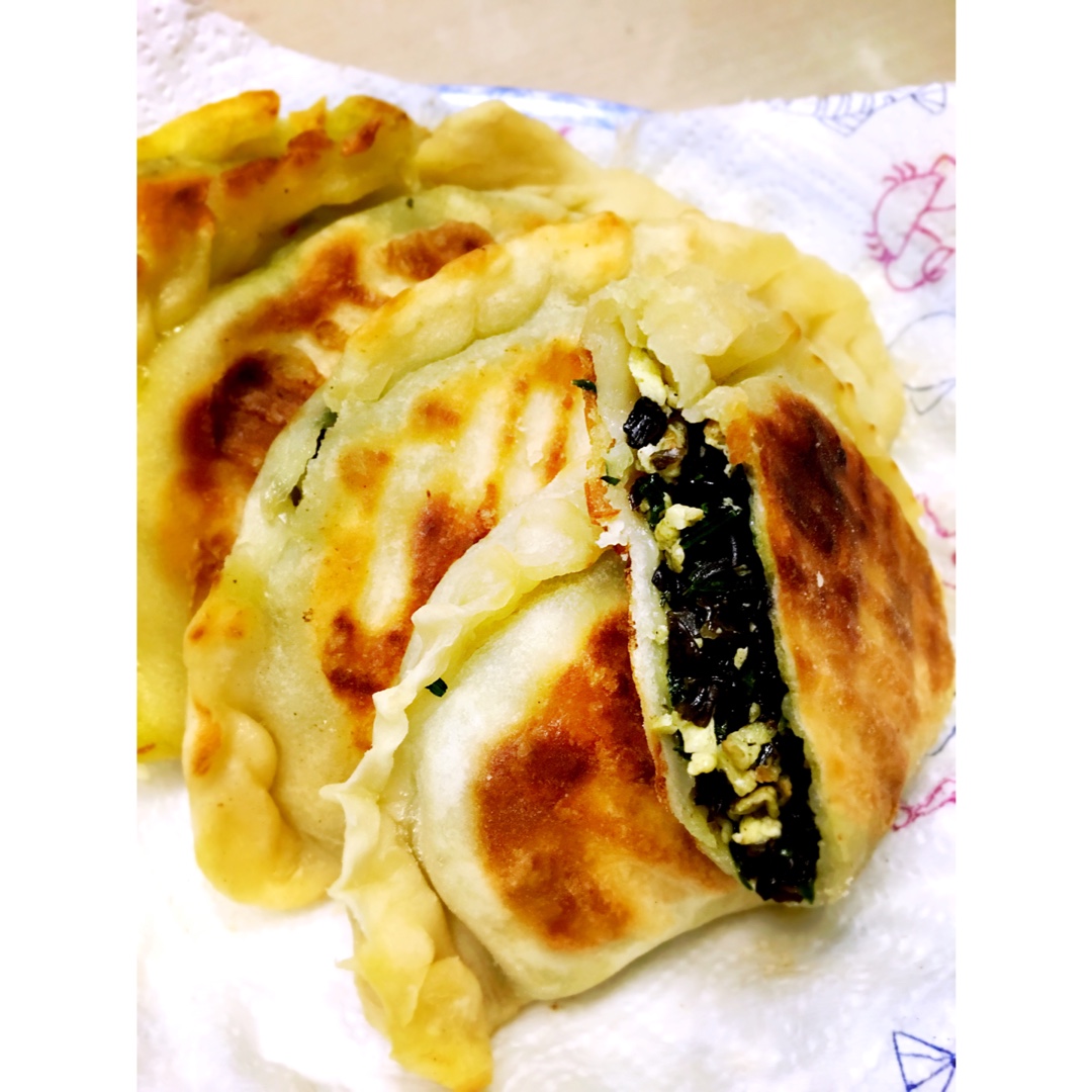 和面不粘手的韭菜盒子（附捏花边）【独家】