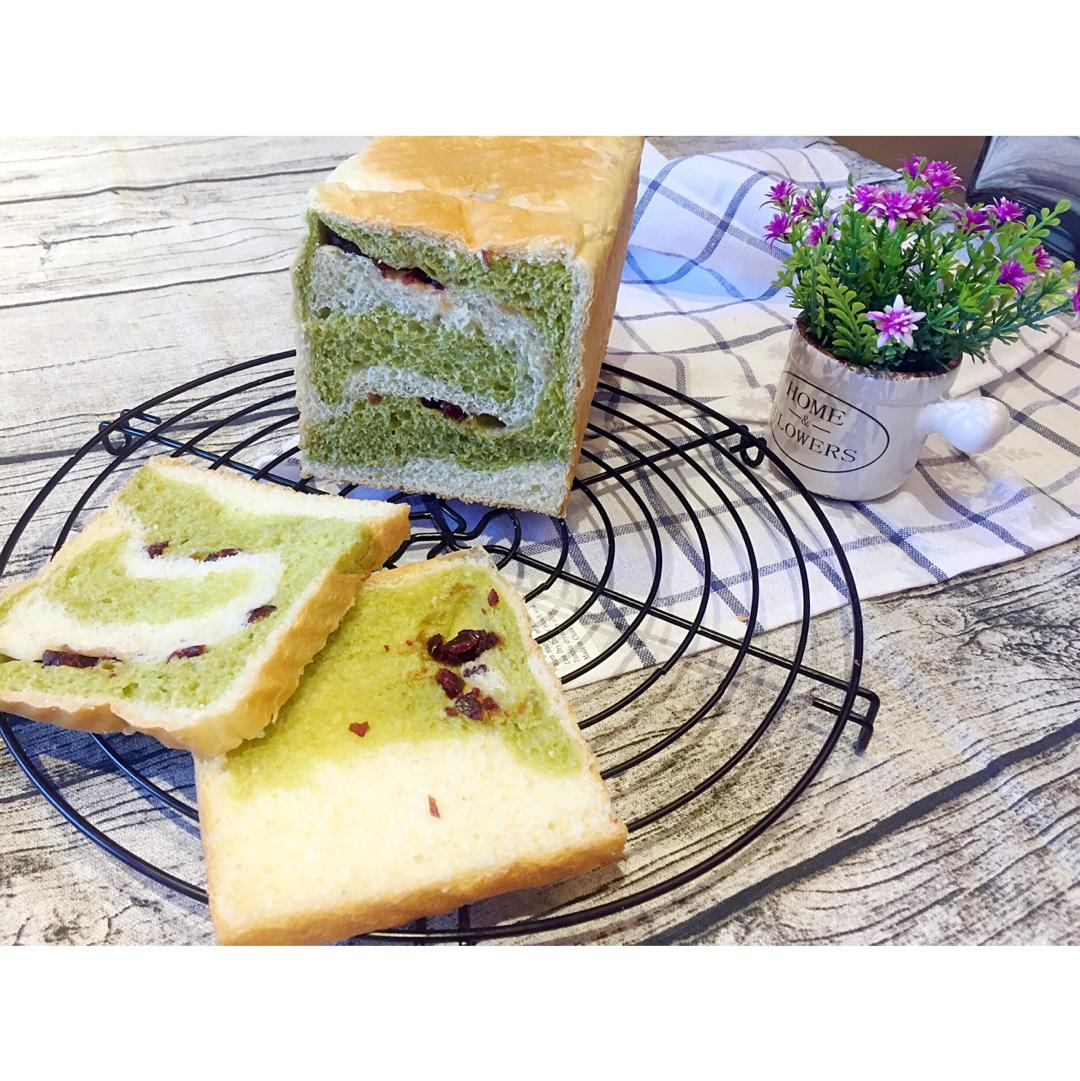 抹茶蜜豆吐司