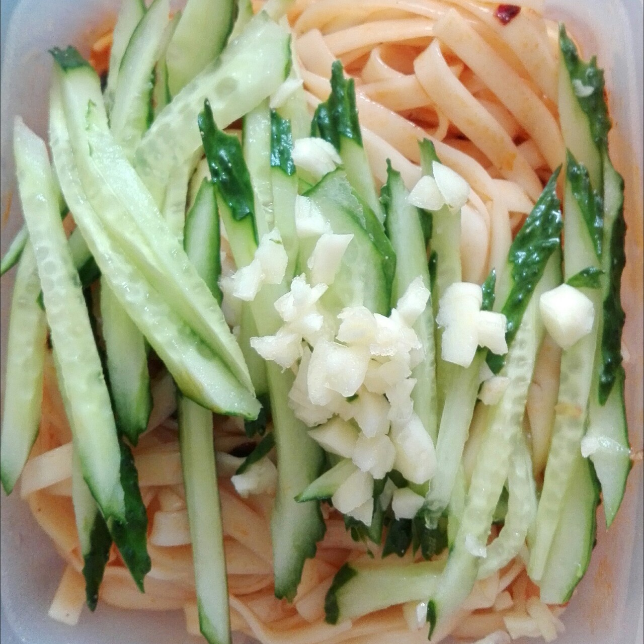 夏日快手凉拌面