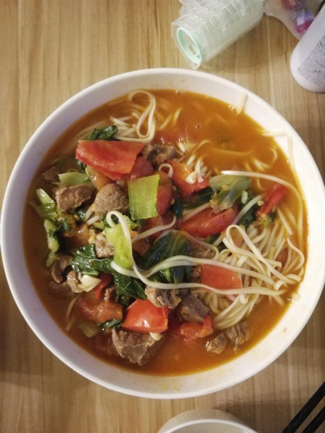 简单又好吃西红柿牛肉面