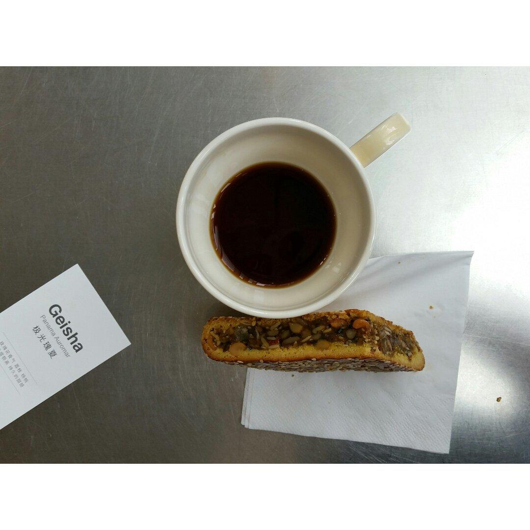 但凭手冲一杯[咖啡]