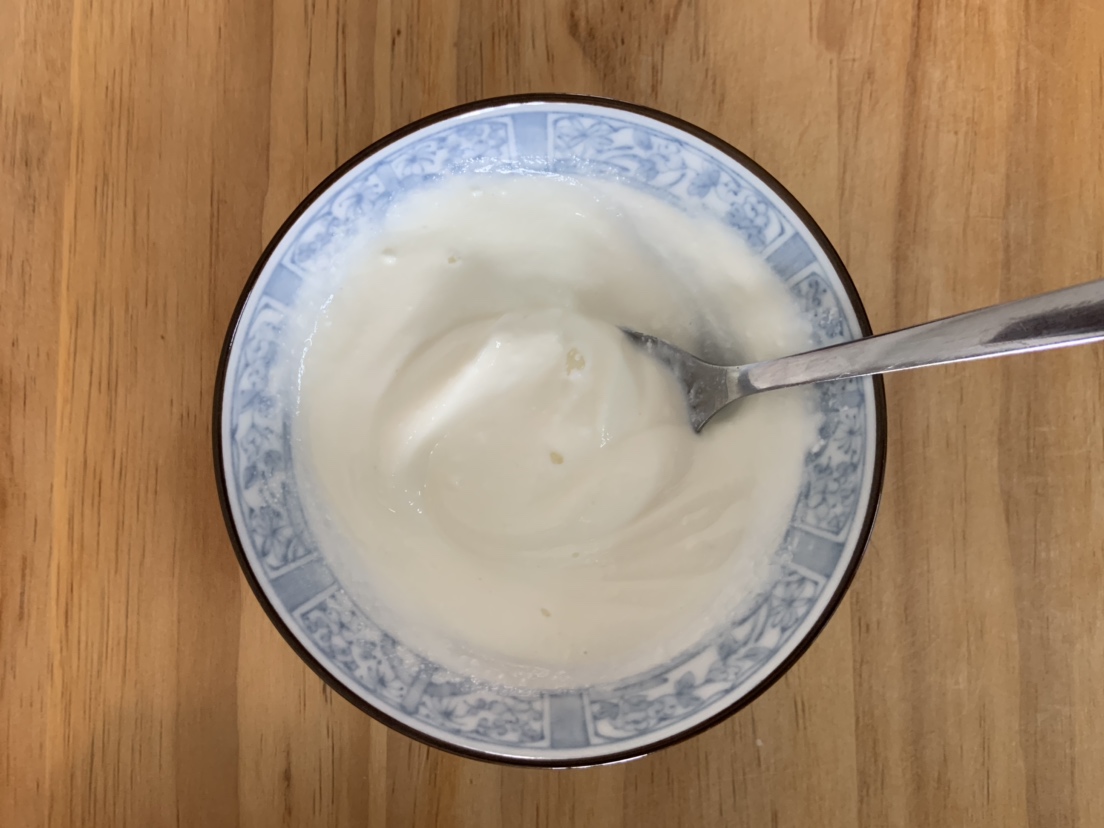 如何在家自制一杯内蒙酸奶的做法