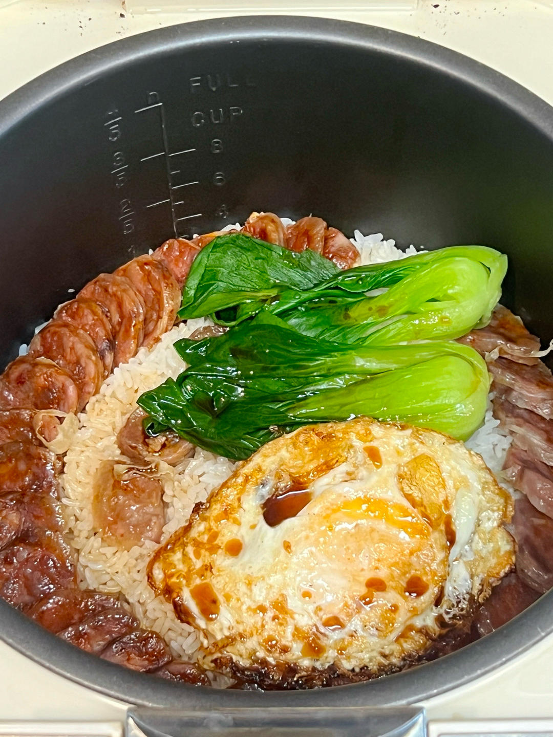 电饭煲腊肠焖饭