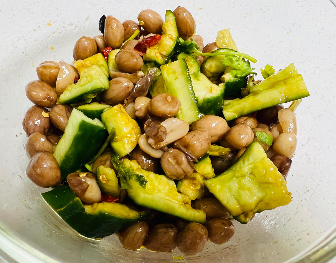 下酒菜之拍黄瓜拌花生米